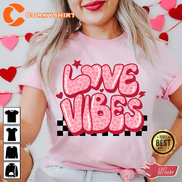 Best Friends Funny Valentine’s Day Retro Love Vibes Shirt
