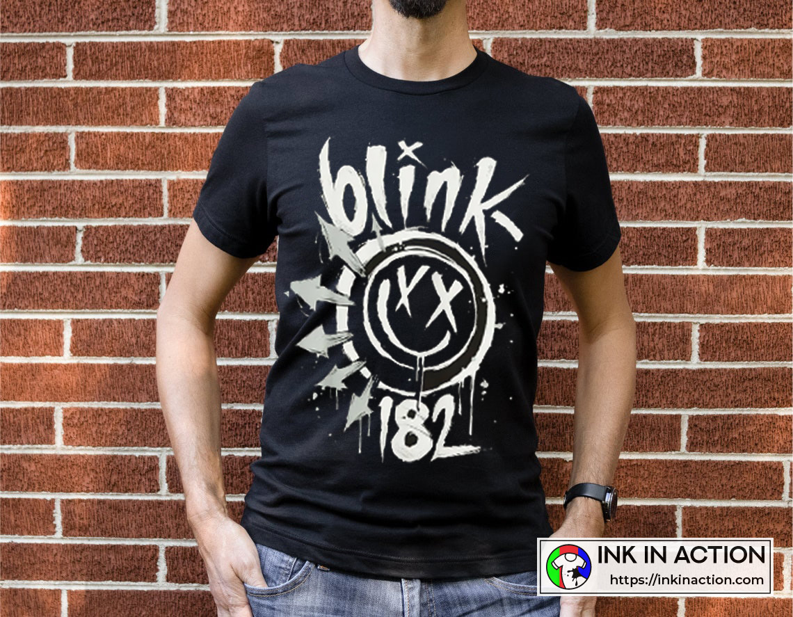 Blink 182 Drawn Up Men’s Black Essential T-shirt