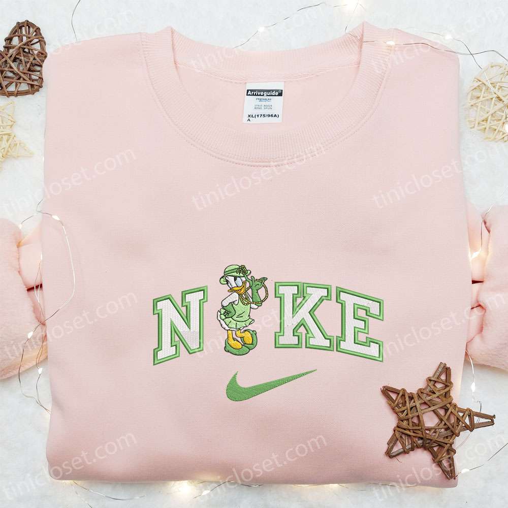 Daisy Duck Shamrock Hat X Nike Embroidered Shirt, Disney Characters Embroidered Shirt, Saint Patrick’s Day Embroidered Hoodie