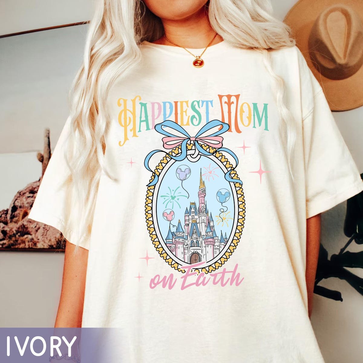 Disney Happiest Mom On Earth T-shirt Mother's Day Gift Disneyland Outfit