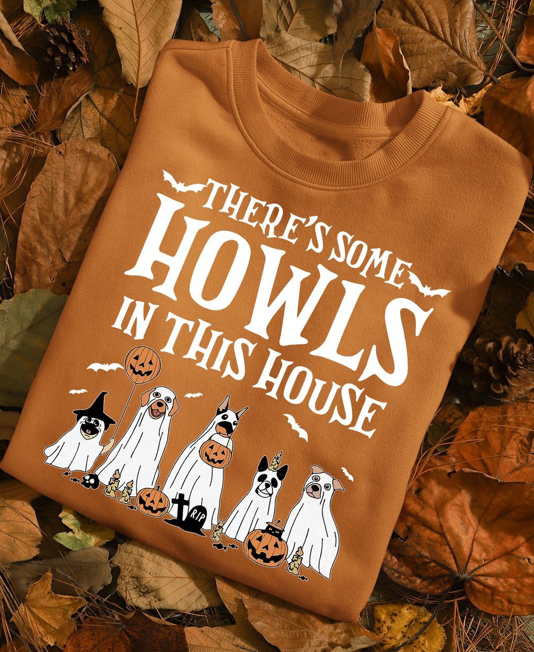 There's Some Howls In This House, Halloween Dogs Team Shirt