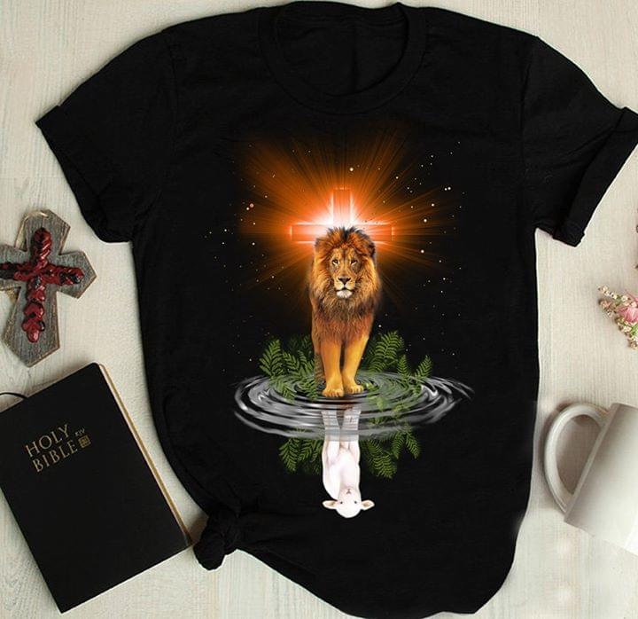 You Are The Lion King But You're Peace In Your Soul T-shirt Sweatshirt Hoodie